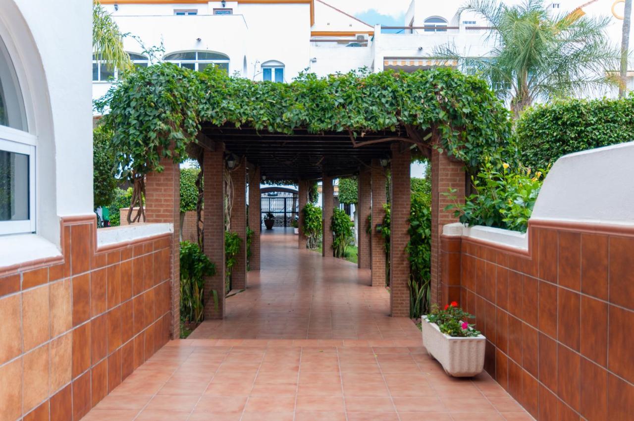 Ketan Suite Nadales Málaga Exteriör bild